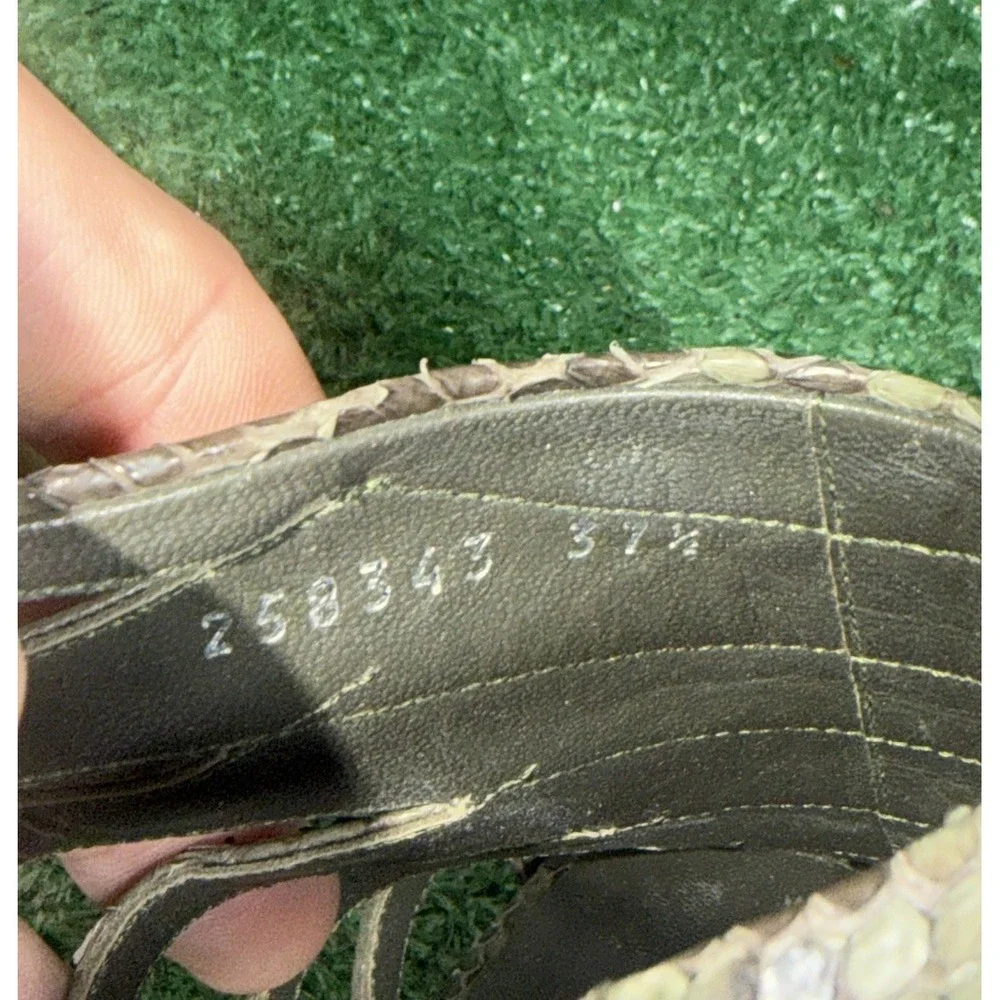 Gucci Vintage Green Snakeskin Suede Python Ankle Strap Heel‎ Size 7.5 US/EU 37.5 - Picture 11 of 16